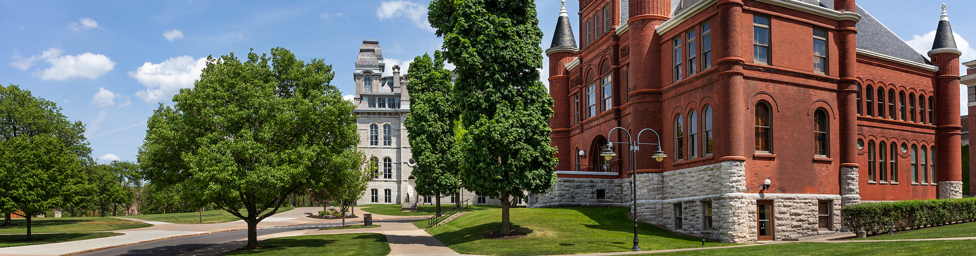 Syracuse Campus in the Spring